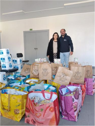 Natal Solid&aacute;rio - Foram doados 19 cabazes solid&aacute;rios a fam&iacute;lias da Freguesia de Sobral de Monte Agra&ccedil;o, uma ac&ccedil;&atilde;o de proximidade, partilha e cuidado com a nossa comunidade 